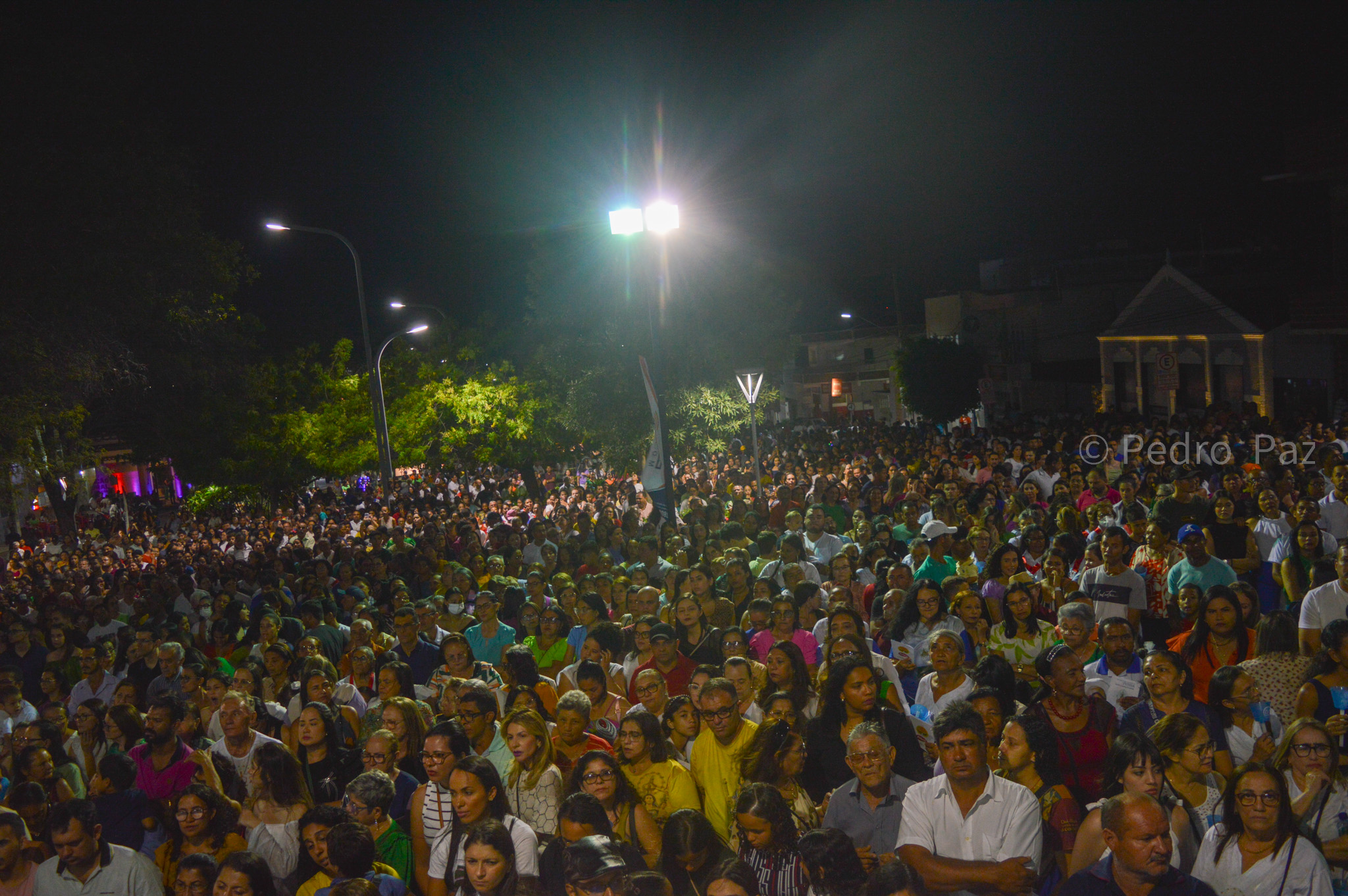 Procissão marca abertura da Festa da Penha em Serra Talhada