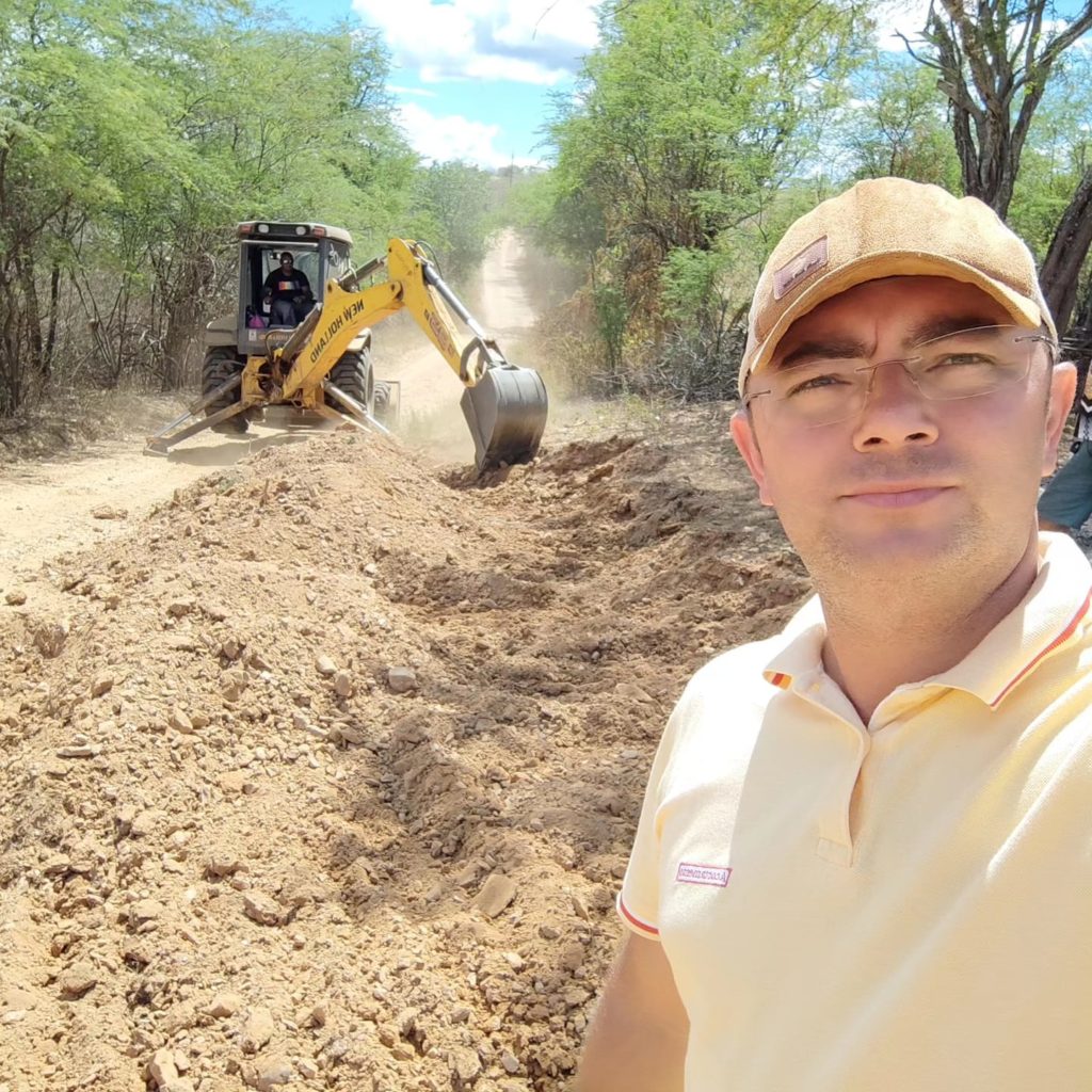 Vereador faz investimento de R$ 10 mil em ST e secretário silencia