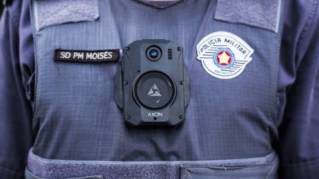 Câmeras nos uniformes serão usadas por PMs de PE