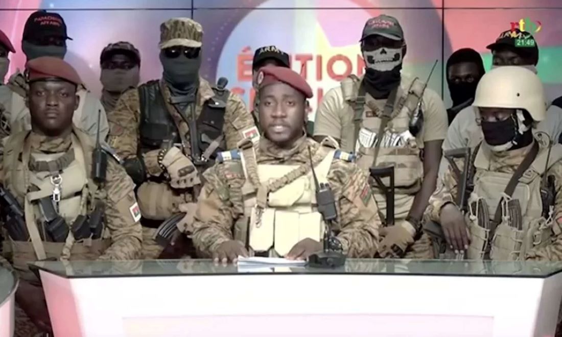 Golpistas em Burkina Faso dizem ter sofrido “tentativa de golpe”