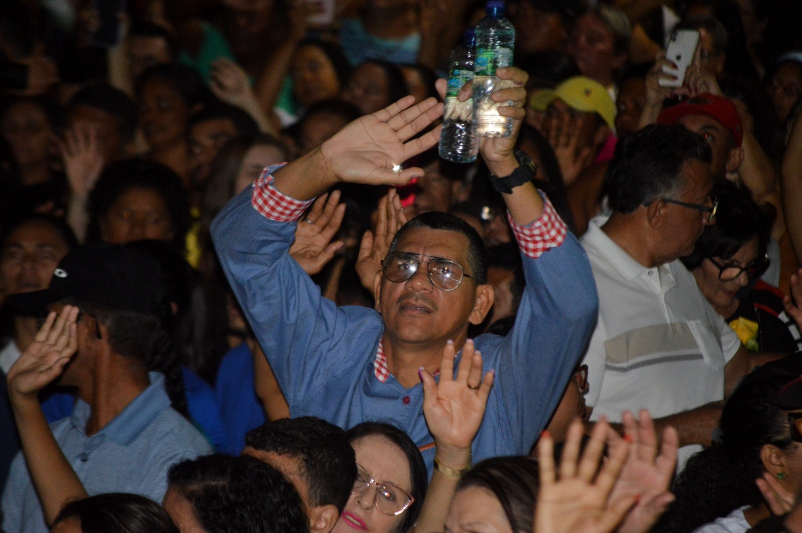 As Promessas da Penha: a fé manifestada na multidão em ST