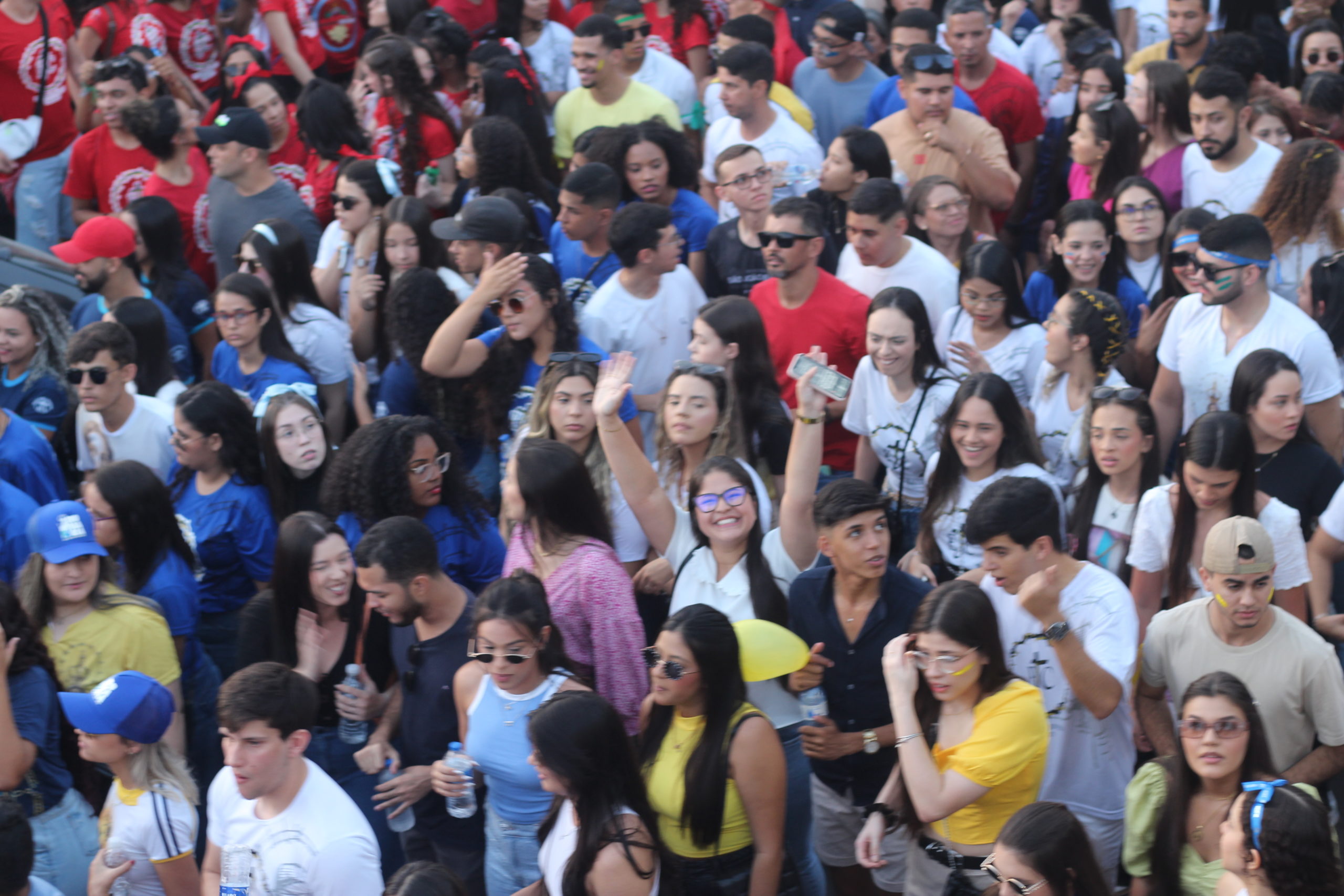 Romaria na Festa da Penha atrai cerca de 15 mil jovens para ST