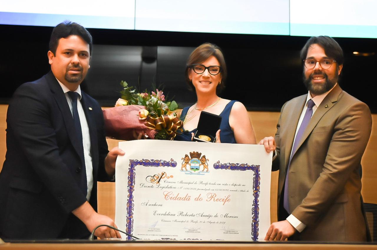 Engenheira serra-talhadense ganha título de cidadã recifense