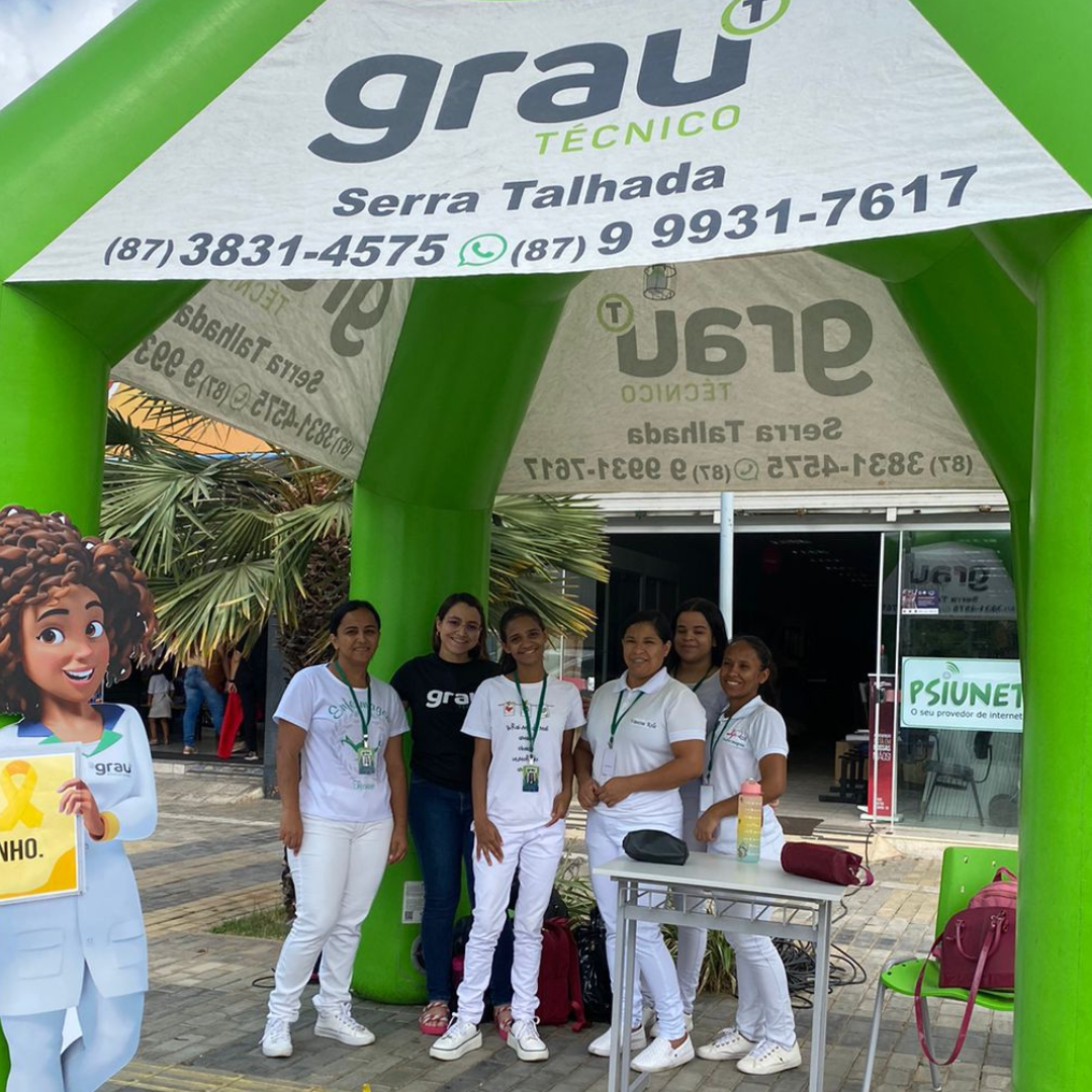 Grau Técnico realiza Dia D na Praça Sérgio Magalhães em ST