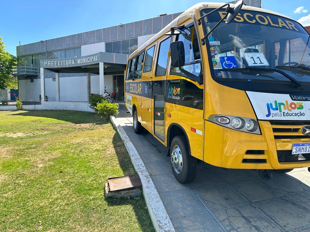 Betânia amplia frota de ônibus escolares