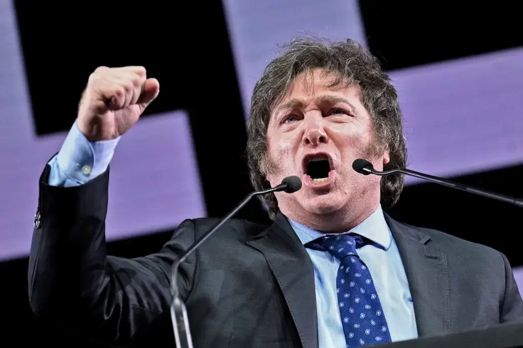 Milei é eleito presidente da Argentina em eleição histórica