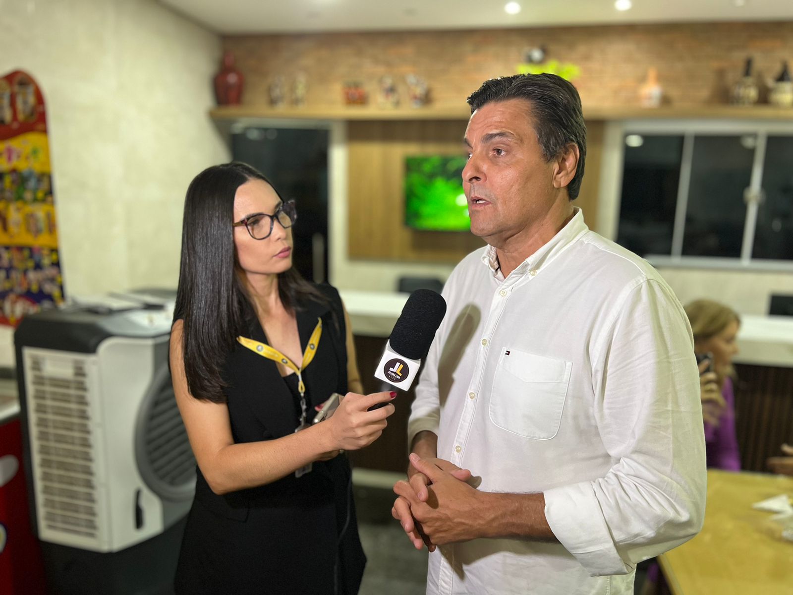 Marconi presta contas e celebra conquistas