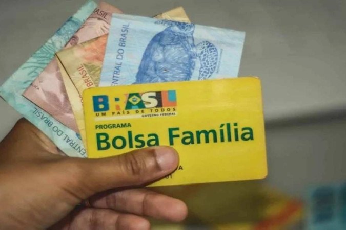 Mulher tem dinheiro do Bolsa Família sacado em agência de ST