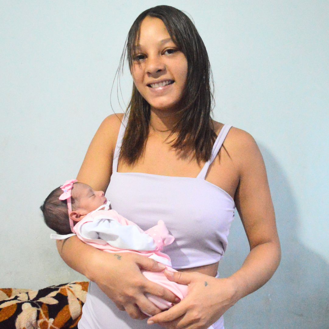 Conheça Weviny Manuela, o primeiro bebê de 2024 em ST