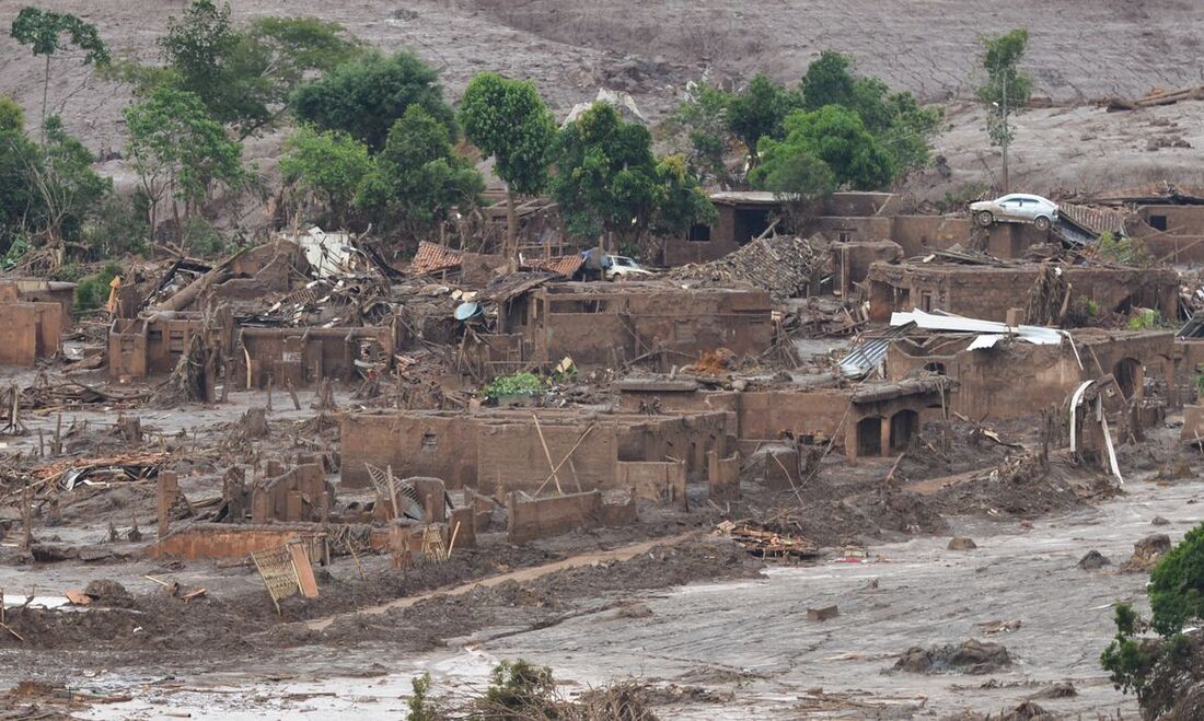 Samarco, Vale e BHP devem reparar dano moral coletivo com R$ 47,6 bilhões