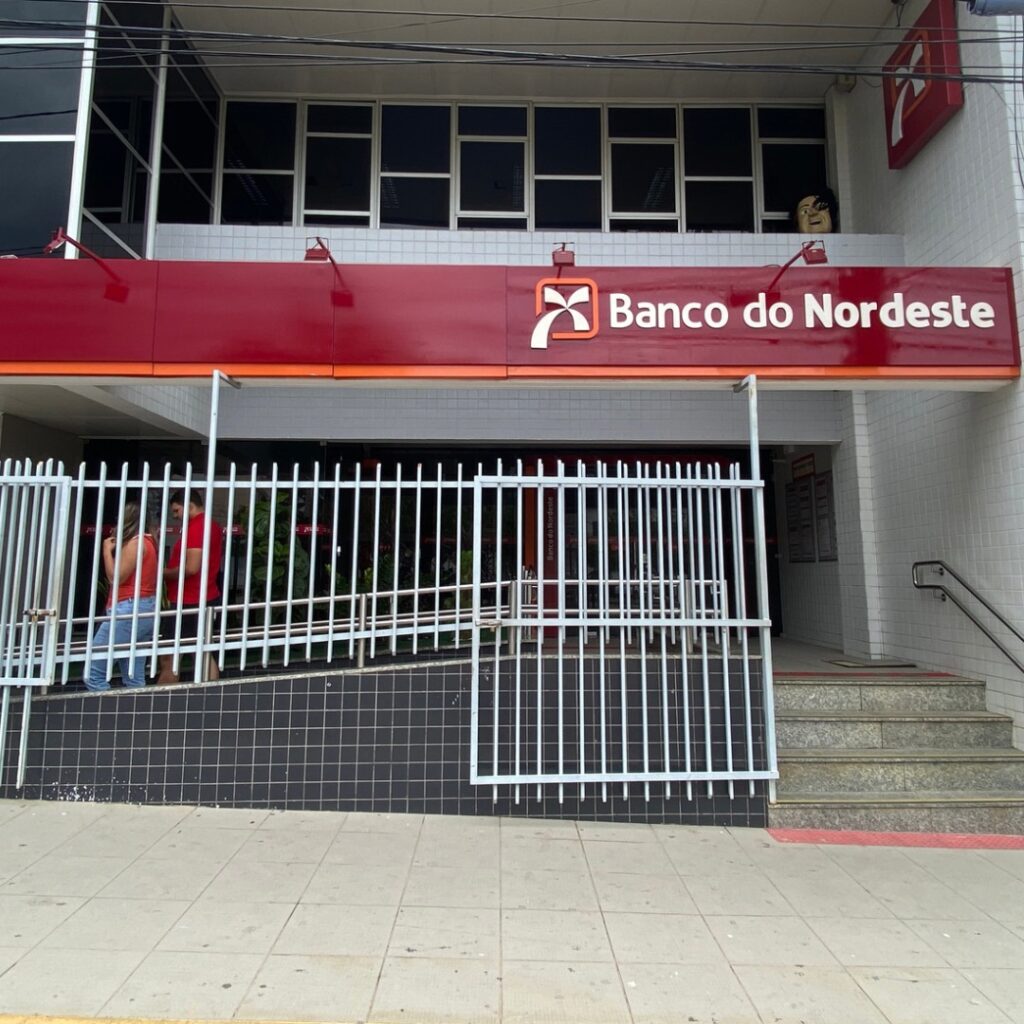 Banco do Nordeste: Concurso com 410 vagas e inclui ST