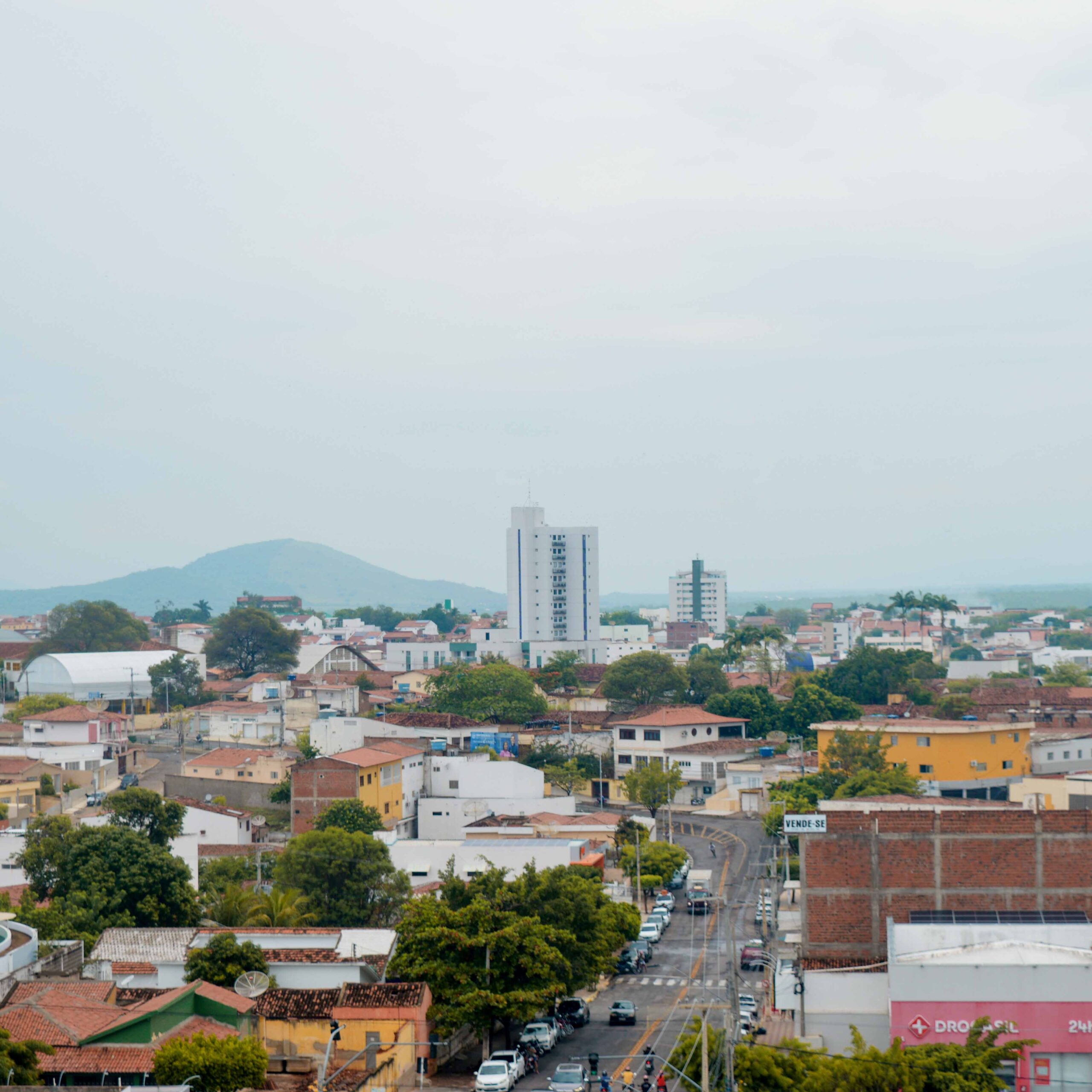 ST amanhece com chuvas; veja previsão para próximos dias