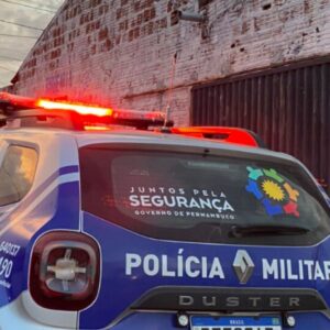 Polícia faz prisões no Pátio da Feira de Serra Talhada após arruaças
