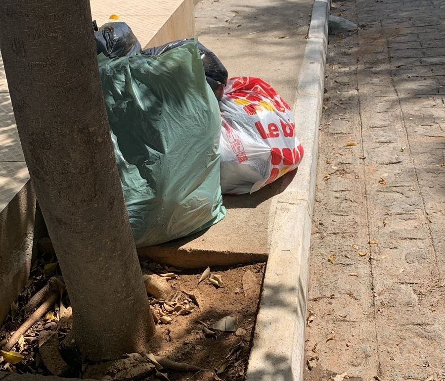 Moradores denunciam ausência de coleta em ST