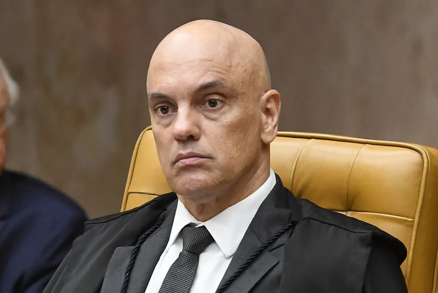 Moraes concede liberdade provisória a Valdemar Costa Neto