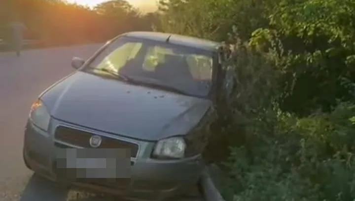 Motorista bêbado causa grave acidente em Floresta, no Sertão