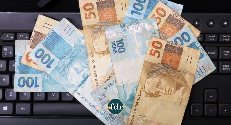Governo estadual determina novo salário mínimo: de R$1.612 até R$ 1.844,40