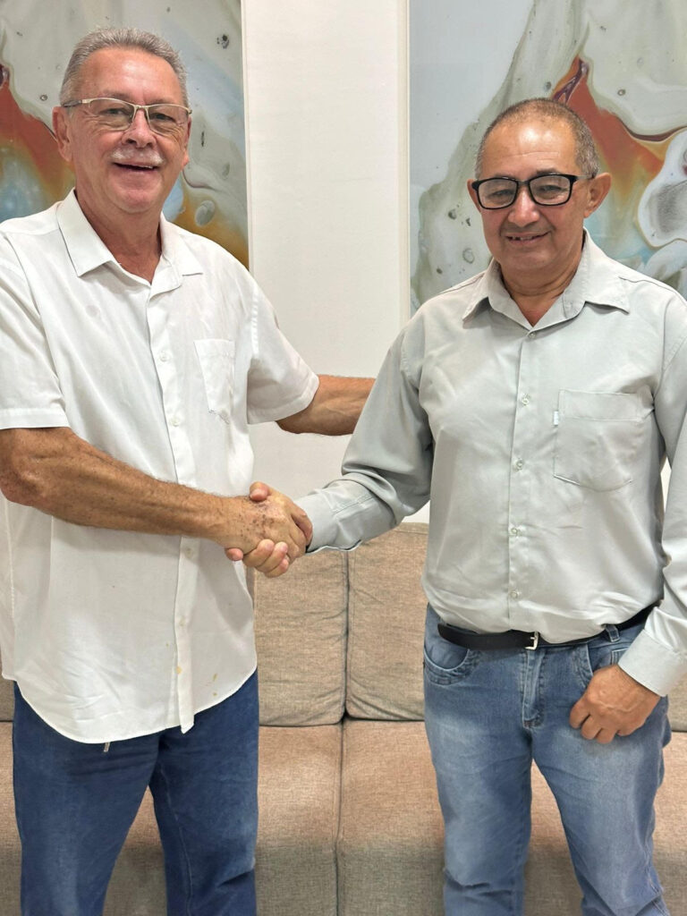 Zé Carlos, vereador mais votado de Triunfo, adere a Eduardo Melo
