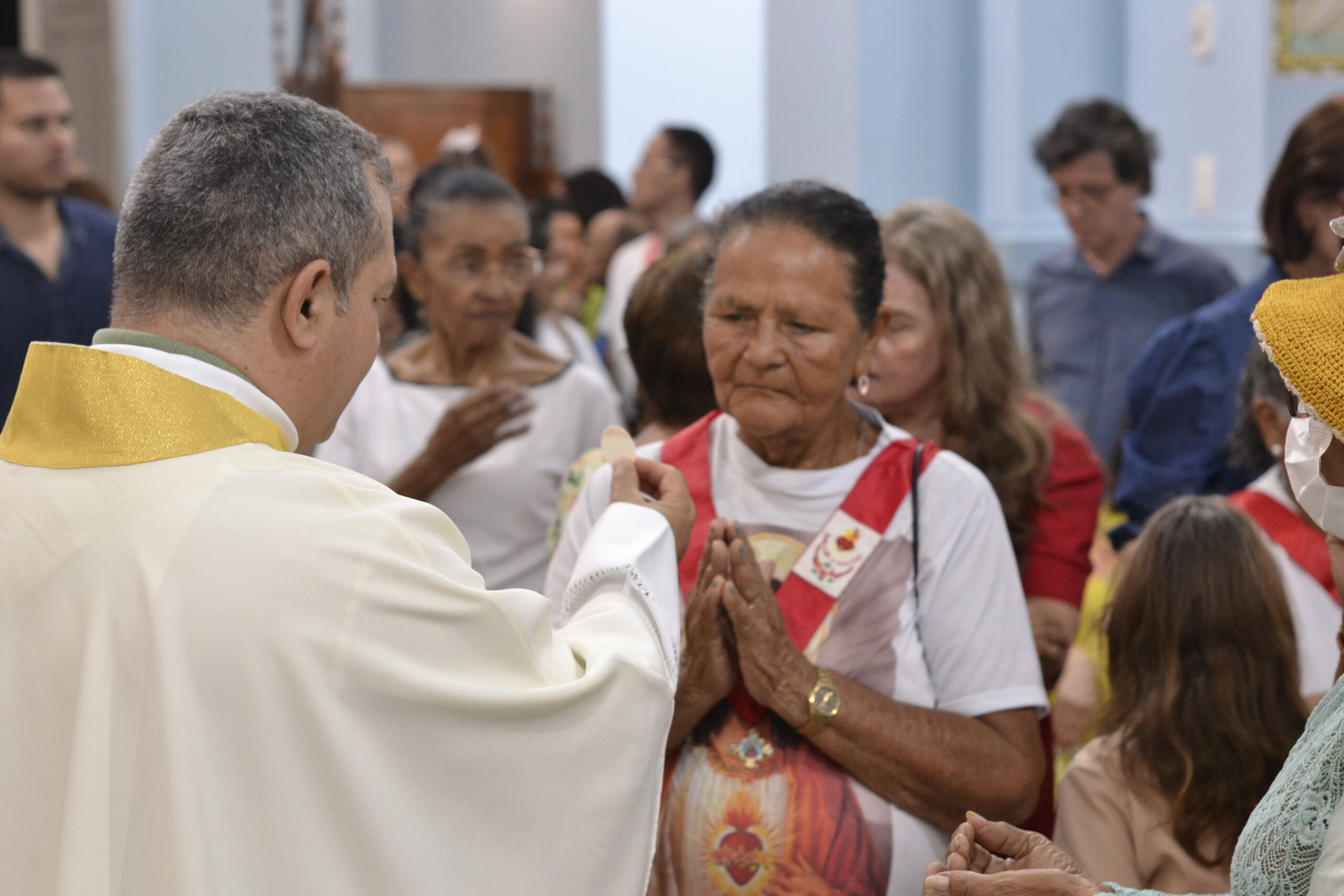 Fé nas ruas de Serra Talhada marcou o dia de Corpus Christi