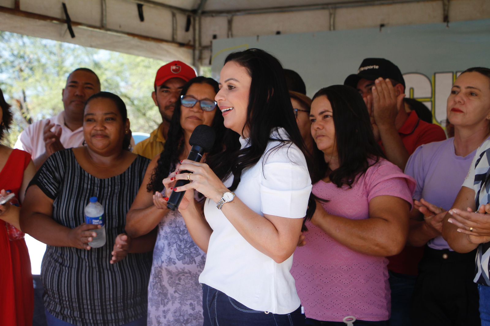 Márcia Conrado entrega reforma e ampliação de UBS na zona rural