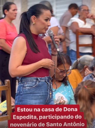 Márcia louva Santo Antônio e fala em união em ST