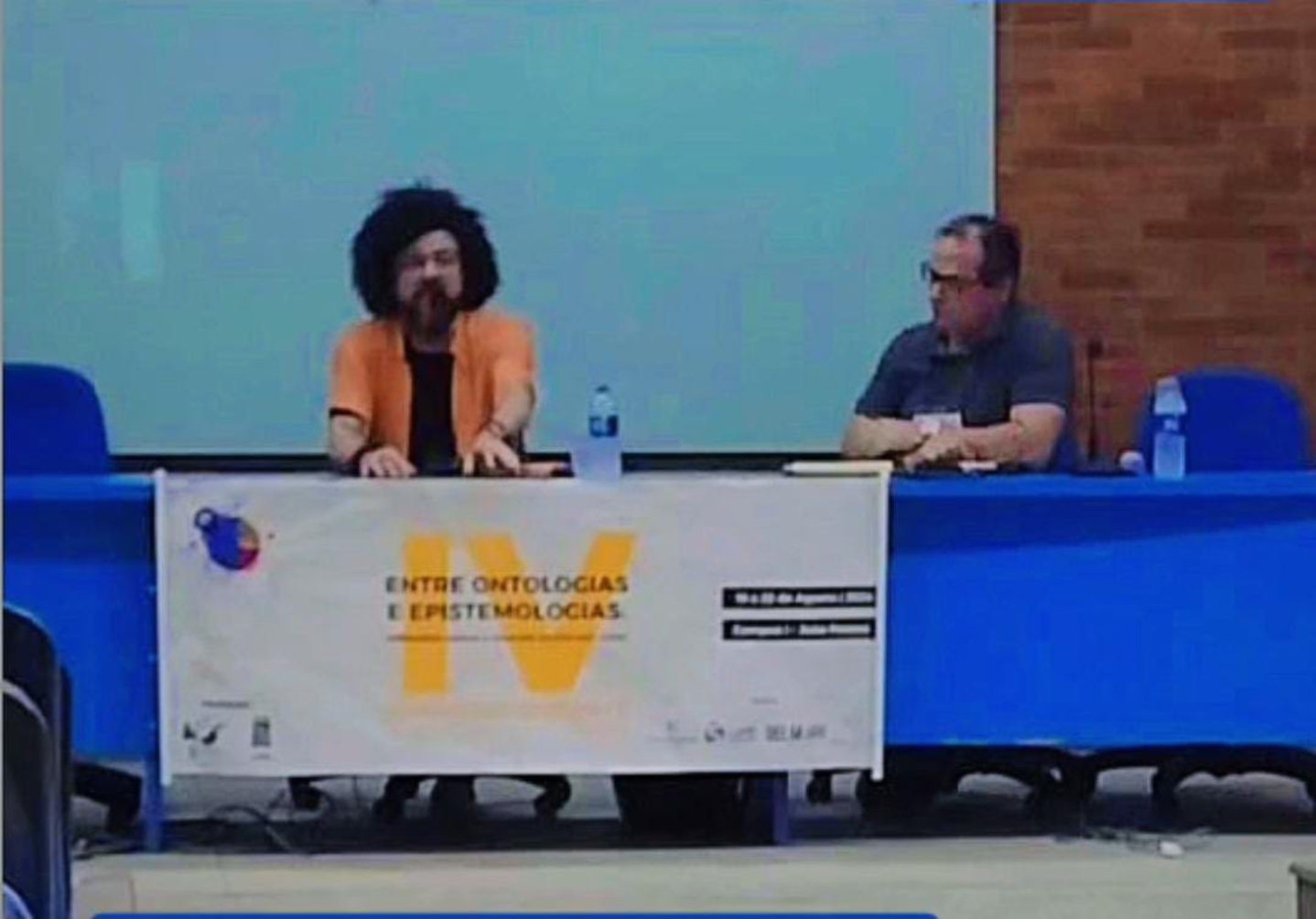 GIovanni Filho durante palestra na UFPB.