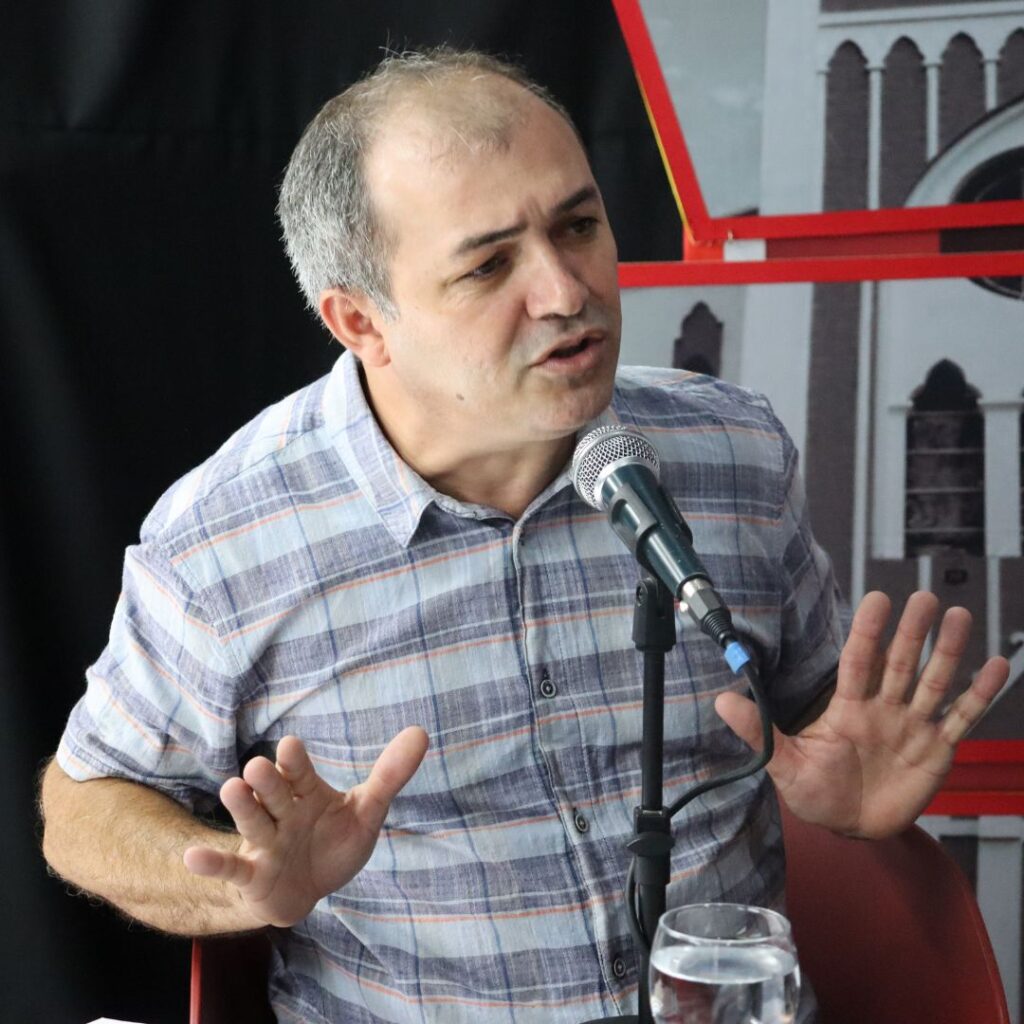 Vandinho: 'Vou esperar a decisão final do TRE para então comentar' 1 Vandinho: 'Vou esperar a decisão final do TRE para então comentar'
