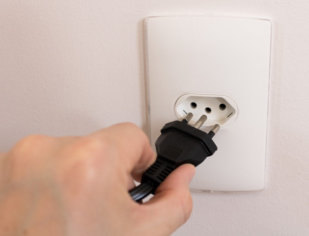 Saiba quais são os eletrônicos que devem ser desligados antes de você sair de casa 1 Saiba quais são os eletrônicos que devem ser desligados antes de você sair de casa