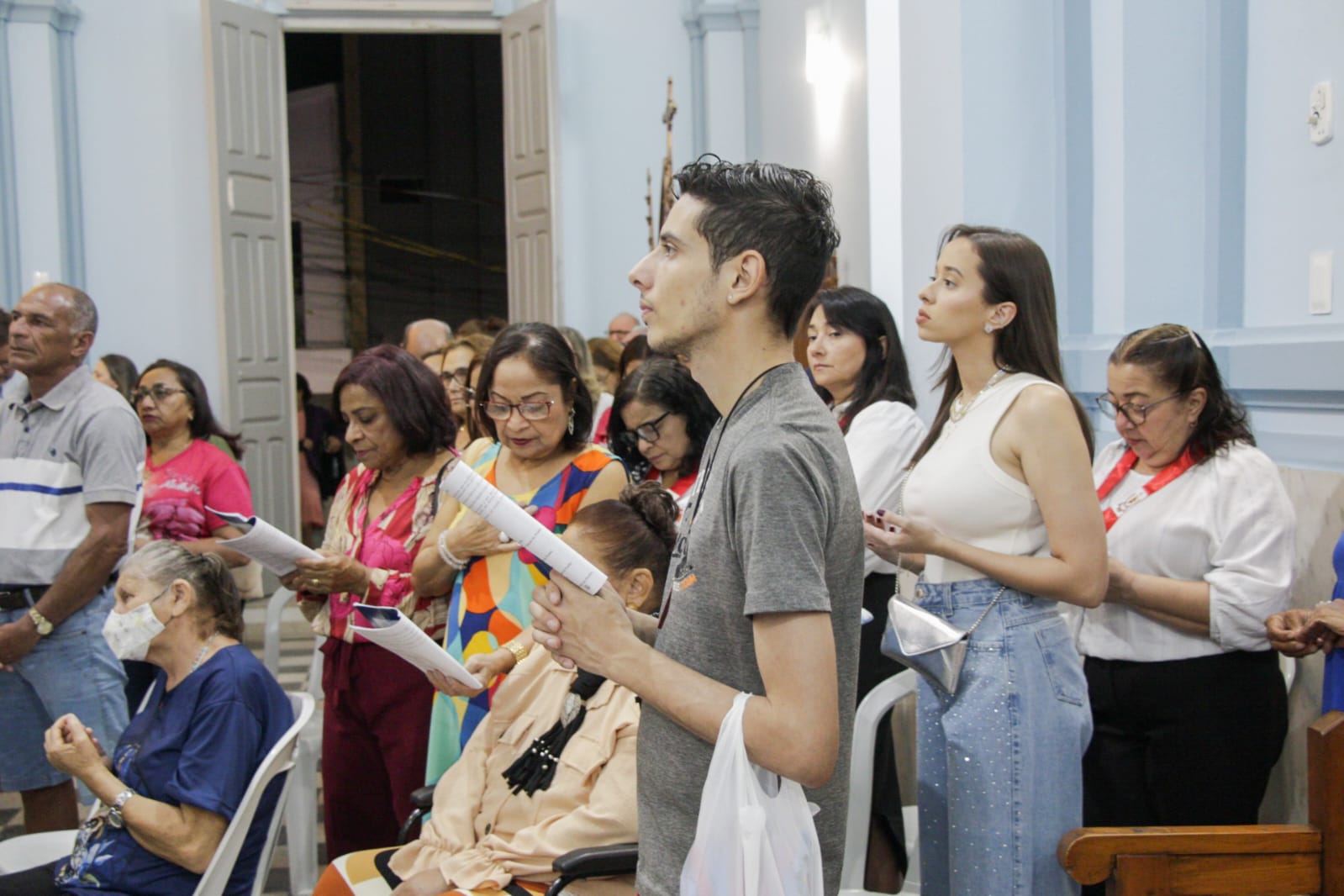 Fé, Concatedral lotada e shows com ícones de ST marcaram a 6ª