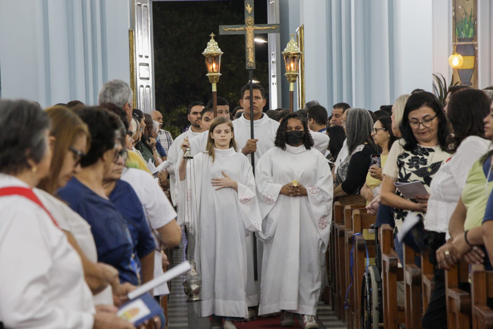 Fé, Concatedral lotada e shows com ícones de ST marcaram a 6ª