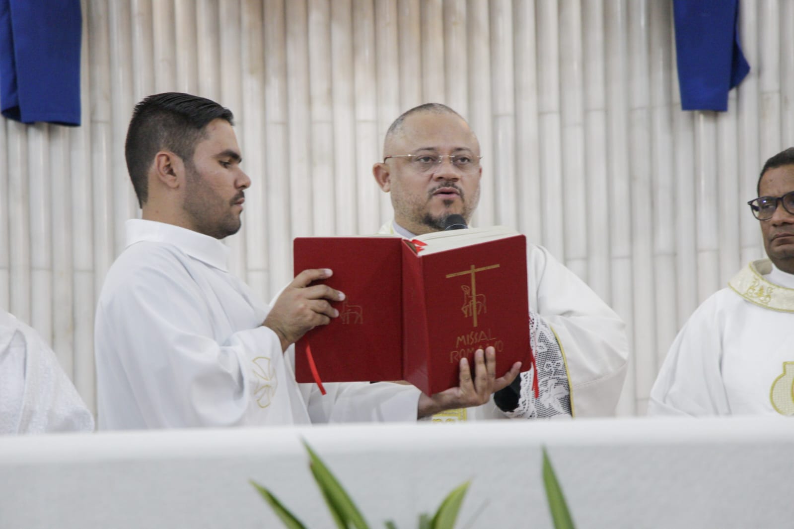 Fé, Concatedral lotada e shows com ícones de ST marcaram a 6ª