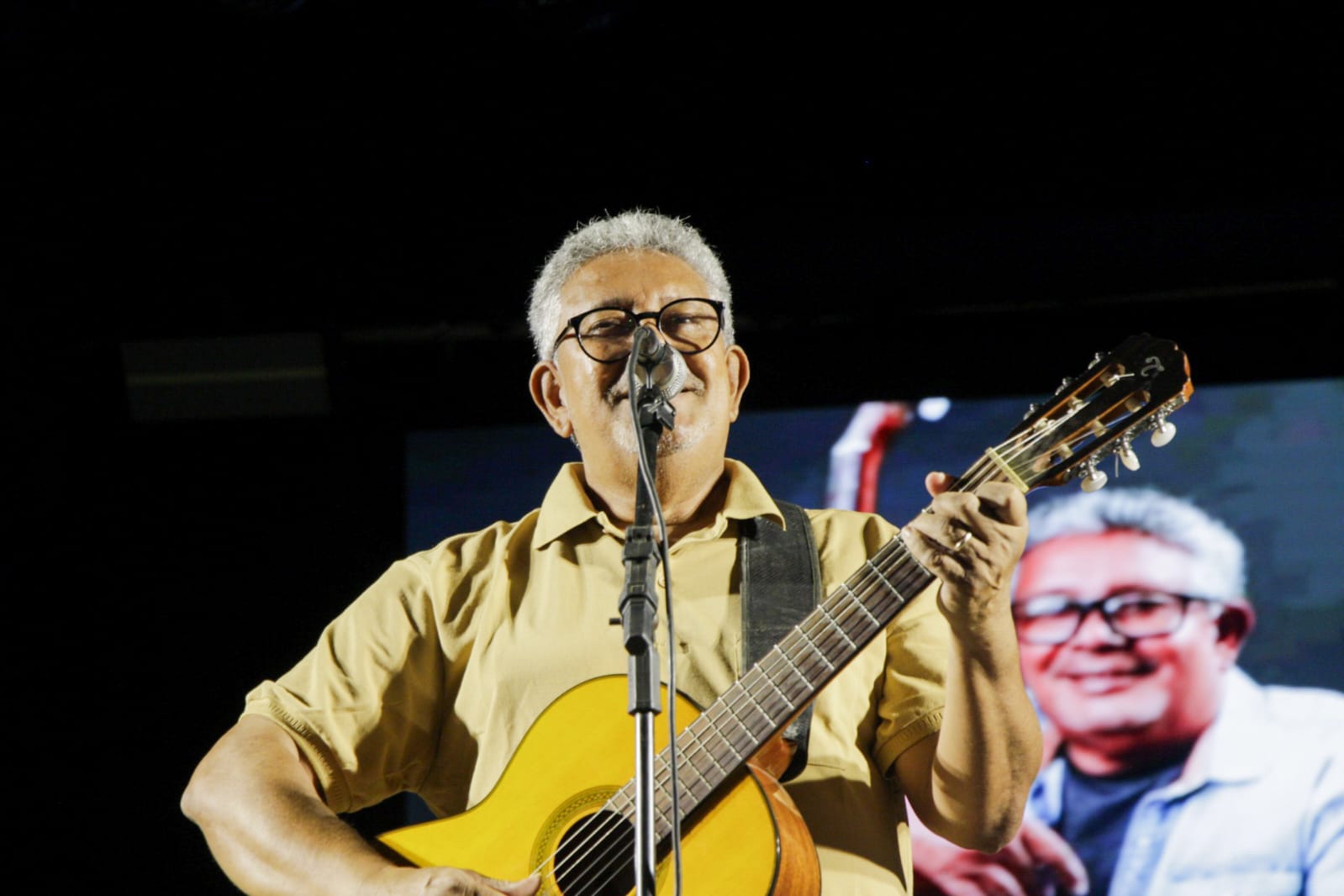 Fé, Concatedral lotada e shows com ícones de ST marcaram a 6ª
