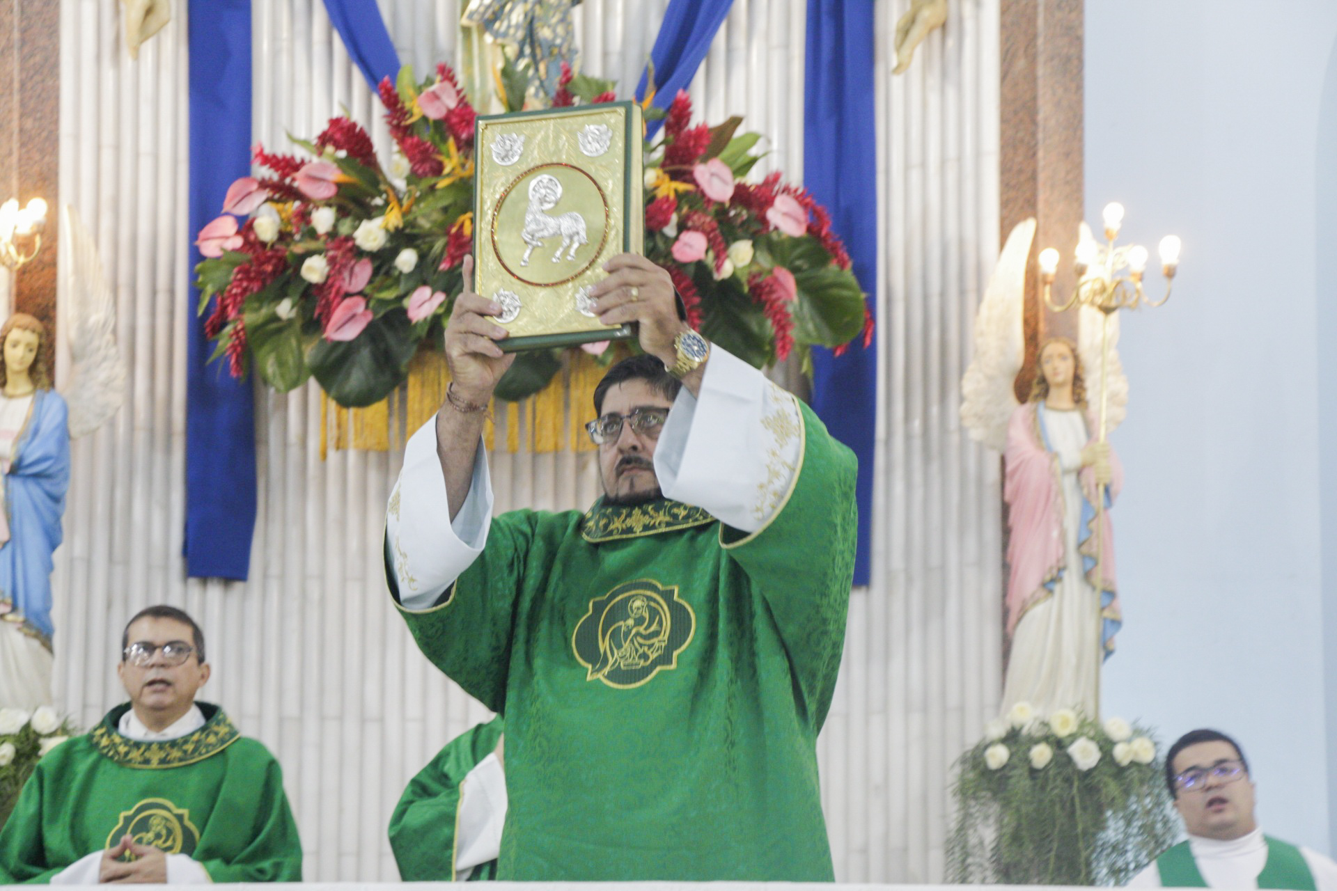 10ª noite da Festa da Penha promove reencontro de serra-talhadenses