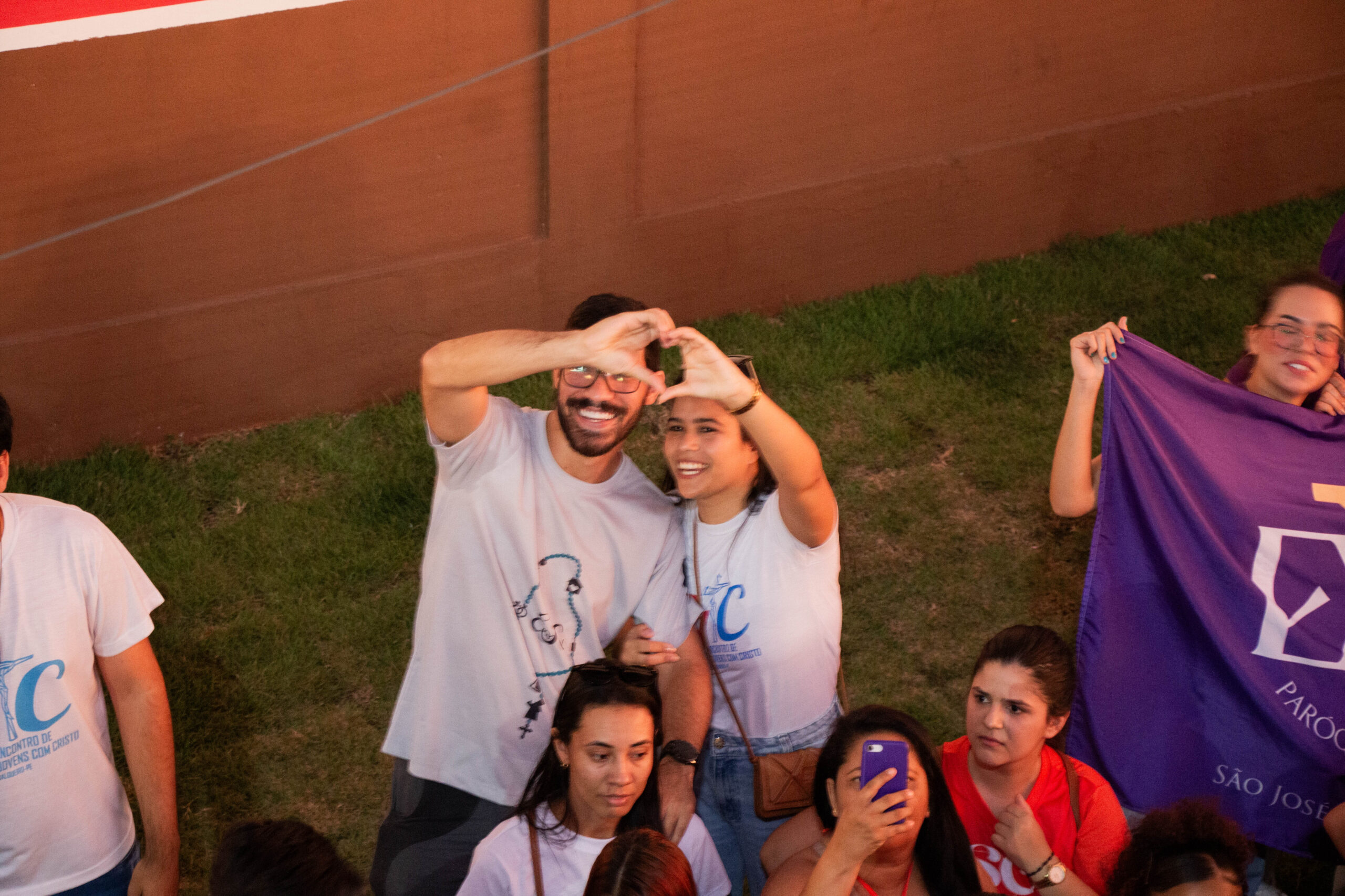 Milhares de jovens cantam e louvam N. Sra. da Penha em ST