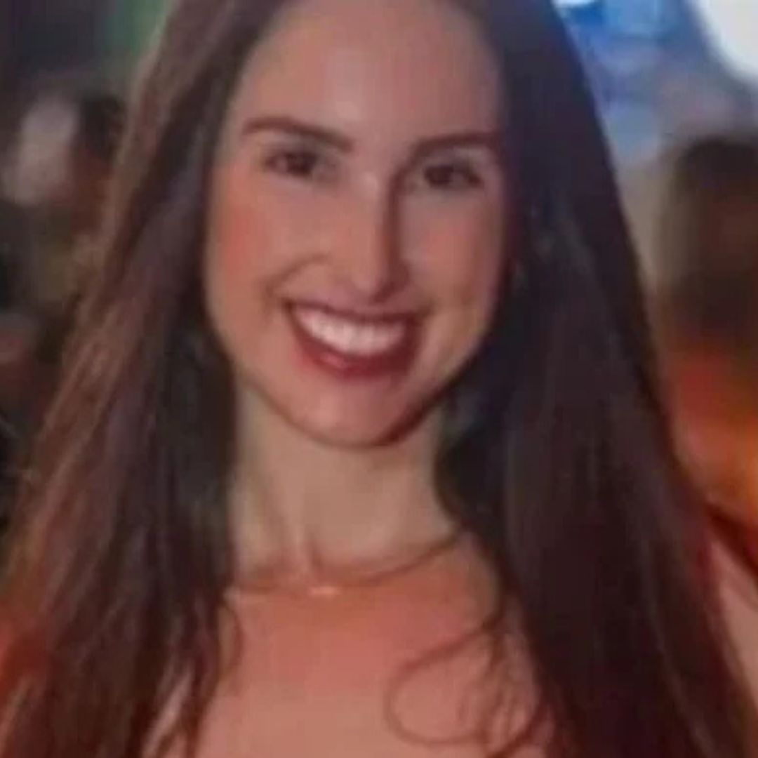 Mulher de 34 anos morre afogada na piscina de casa 1 Mulher de 34 anos morre afogada na piscina de casa - Foto: Reprodução/Redes Sociais