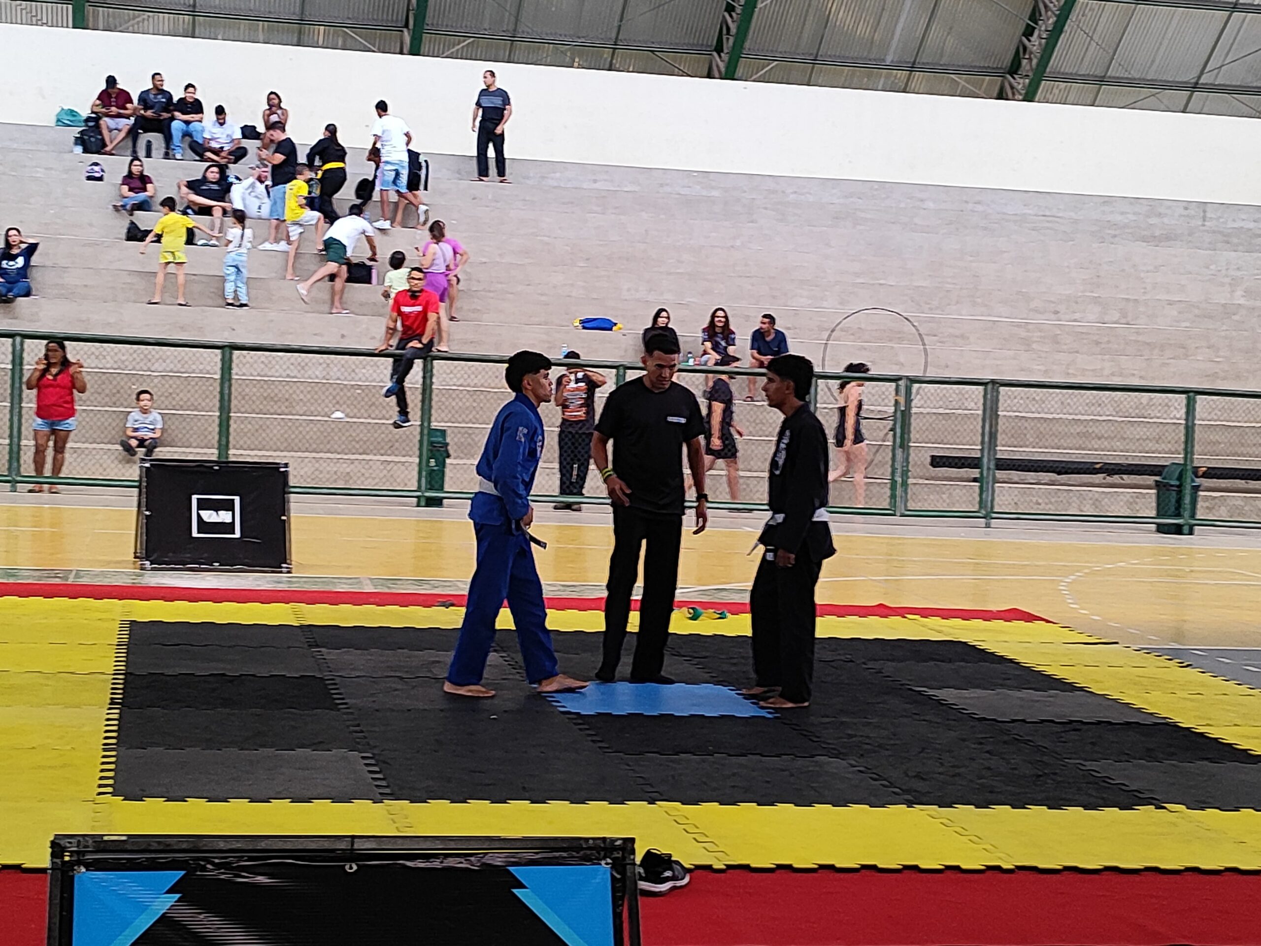 Jovem de ST vence campeonato de jiu-jitsu no Ceará e comemora 2 Jovem de ST vence campeonato de jiu-jitsu no Ceará e comemora