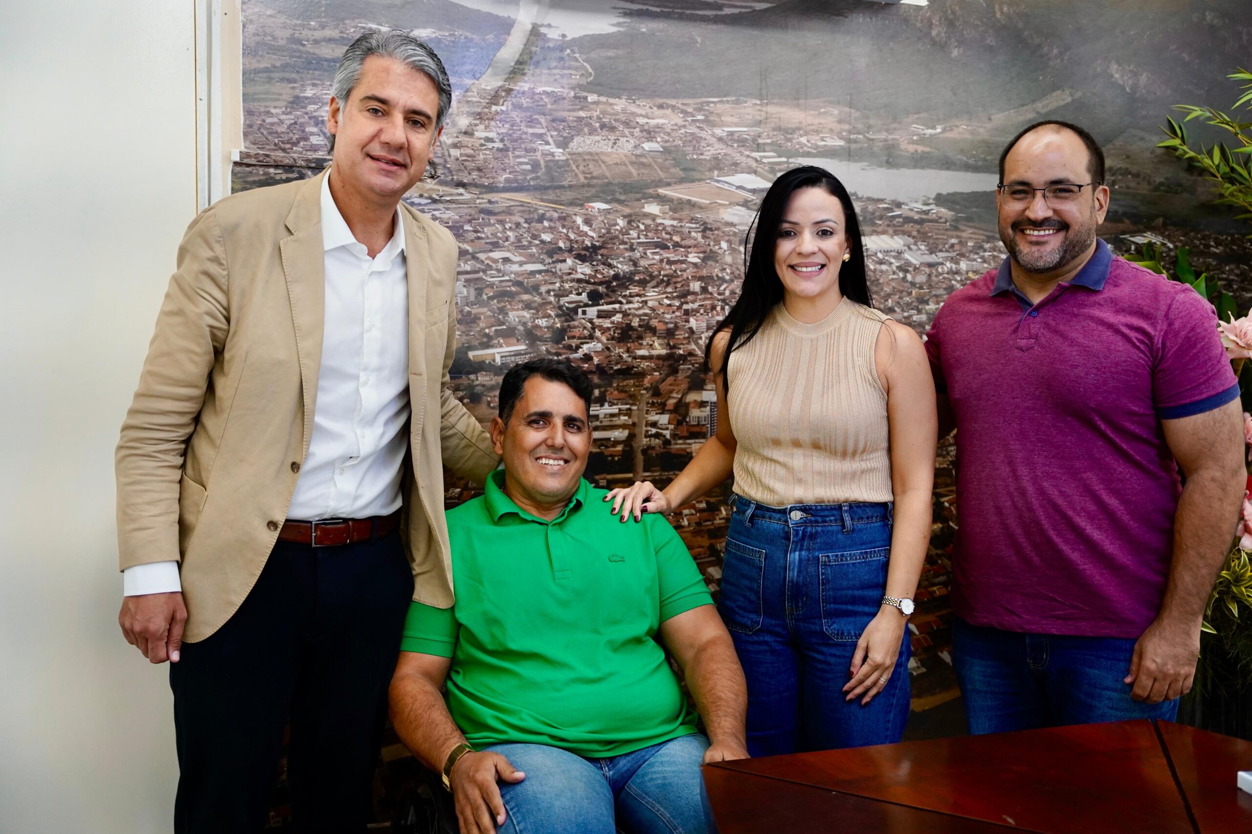 Do Avante, Leirson escanteia Waldemar por Monteiro