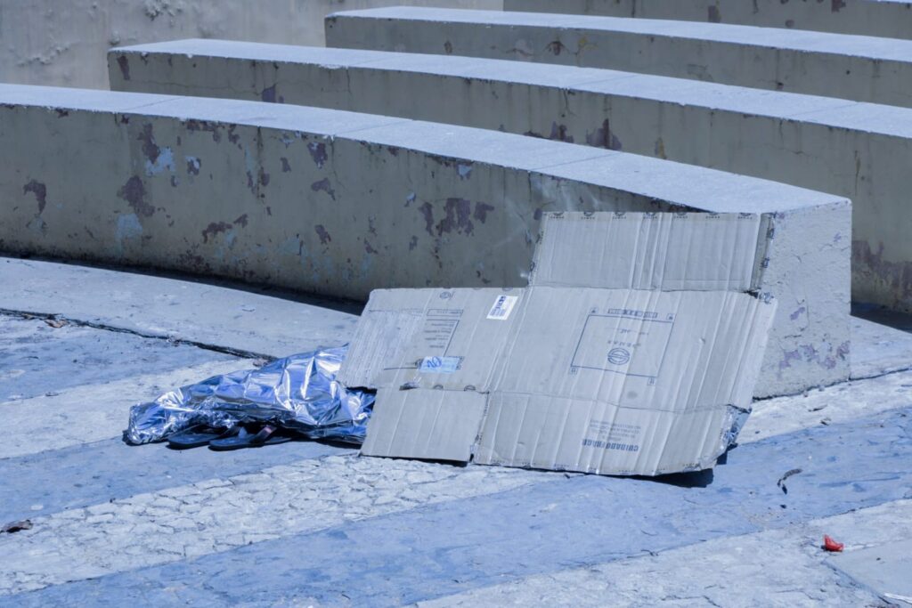 Moradora de rua tem mal súbito e morre no centro de Serra Talhada