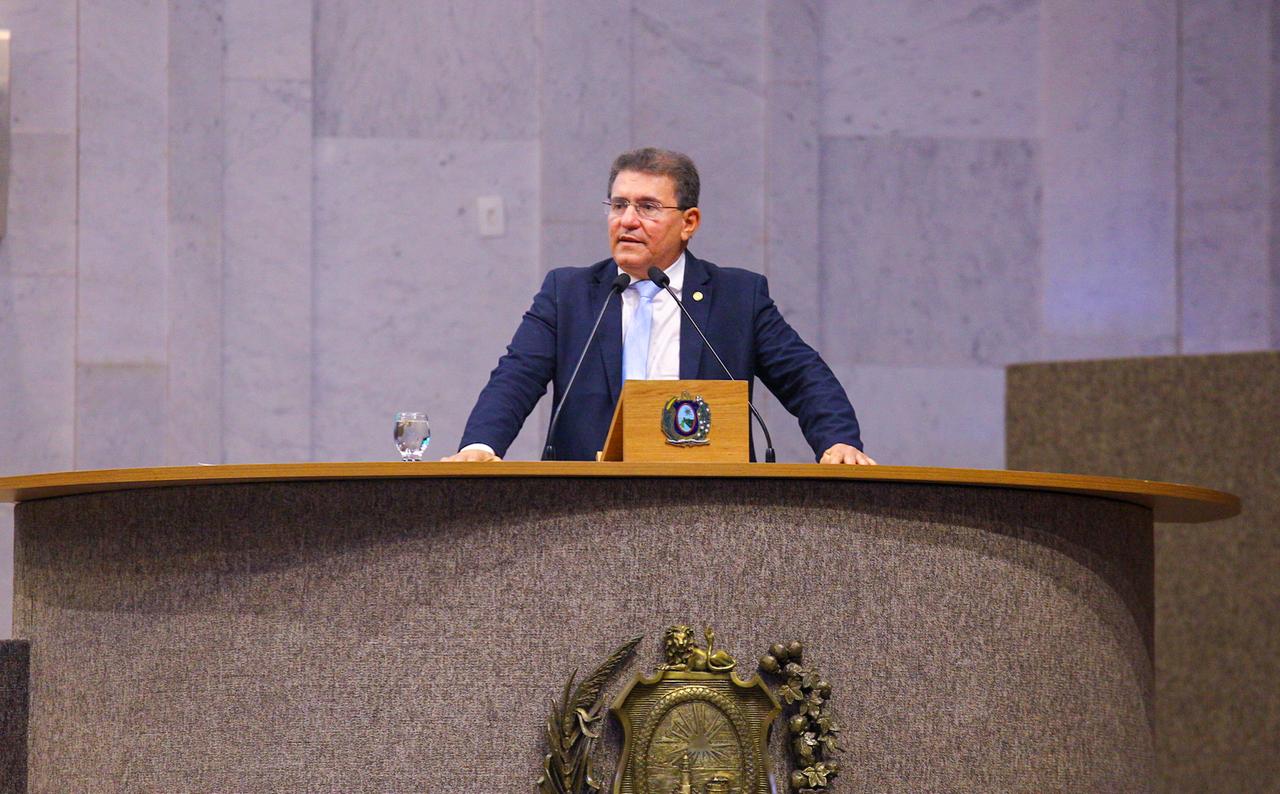 Duque solicita ampliação de vagas no curso de Medicina em ST 1 Foto: Divulgação