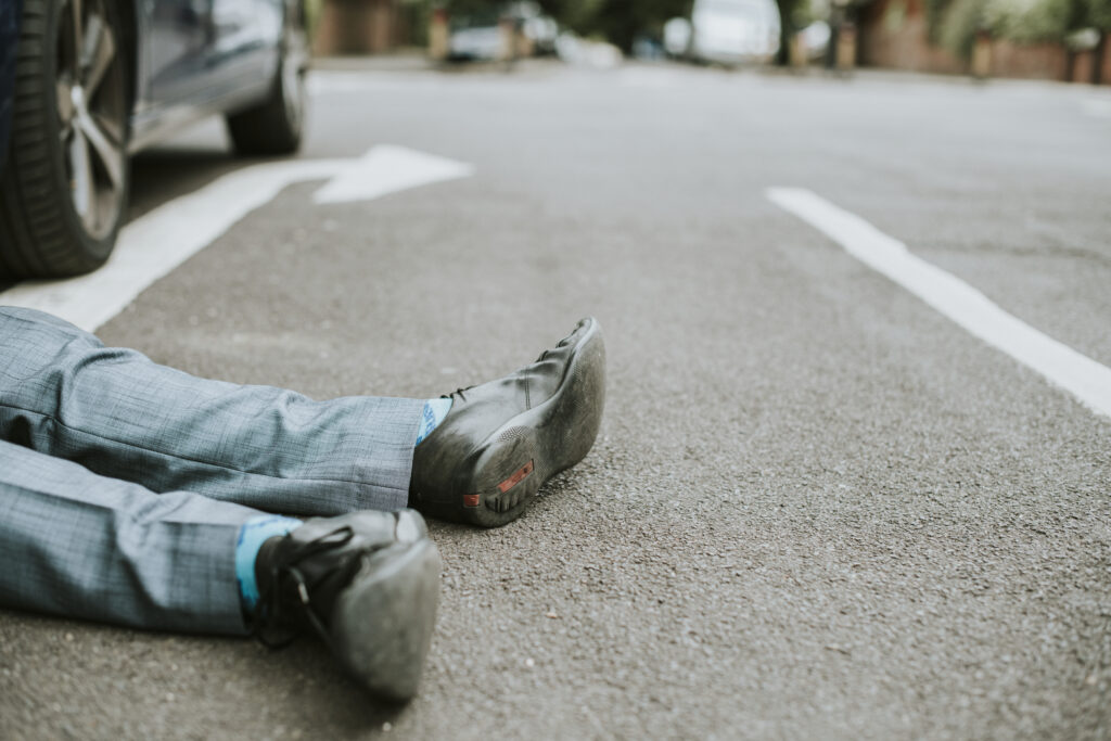 Homem fica ferido após colidir moto com caminhão carregado de boi em ST 1 Foto: Freepik/Imagem Ilustrativa