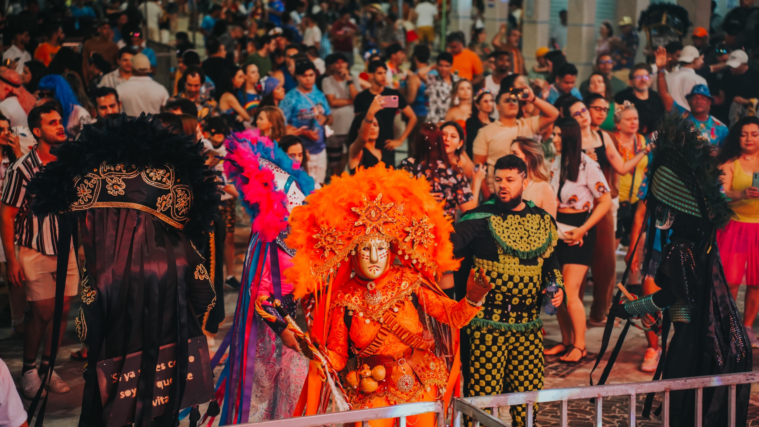 Dia Estadual do Careta é animado ao som de frevo e folia em Triunfo