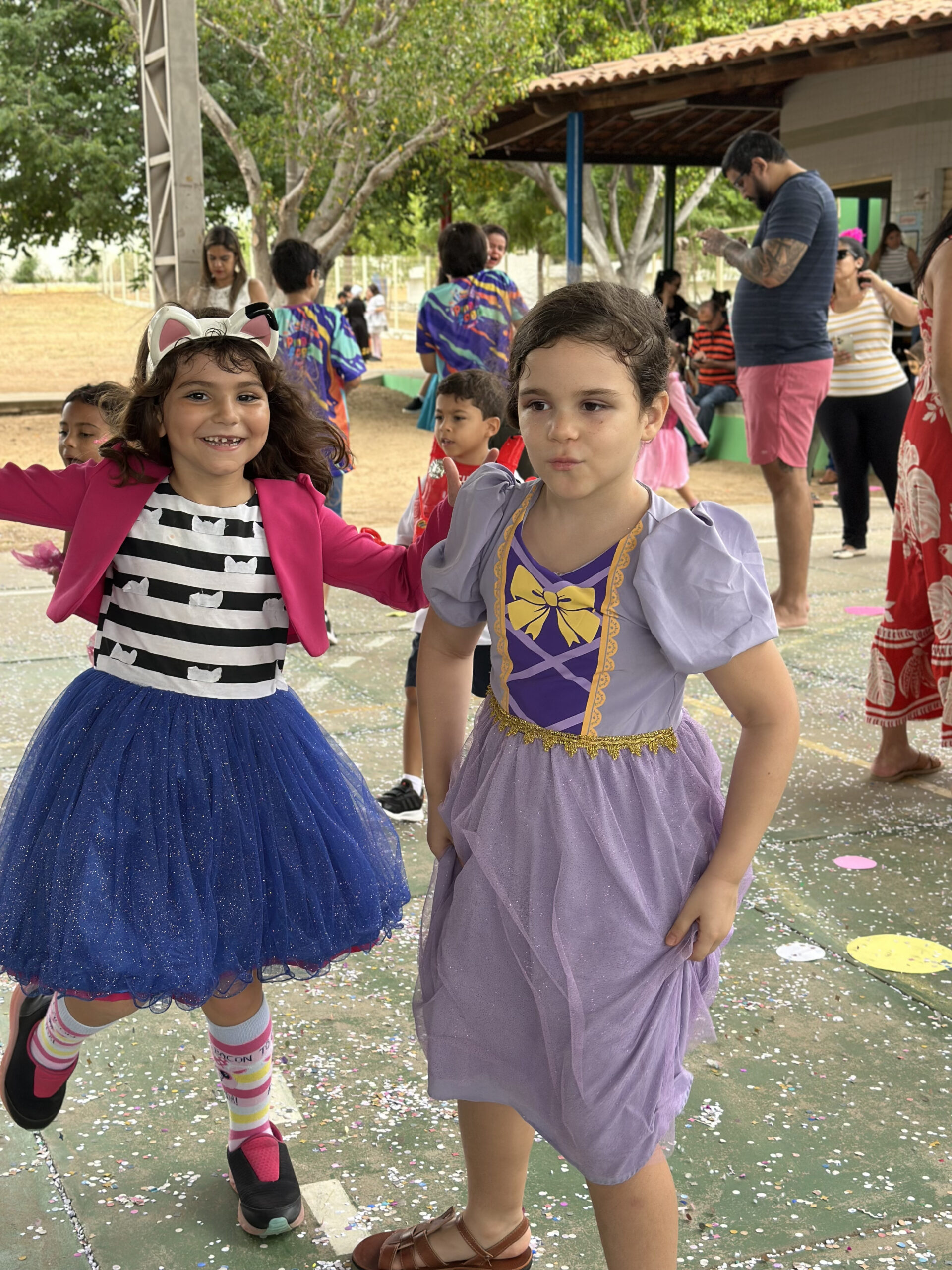 Carnaval do CFM reuniu criançada e suas famílias na folia
