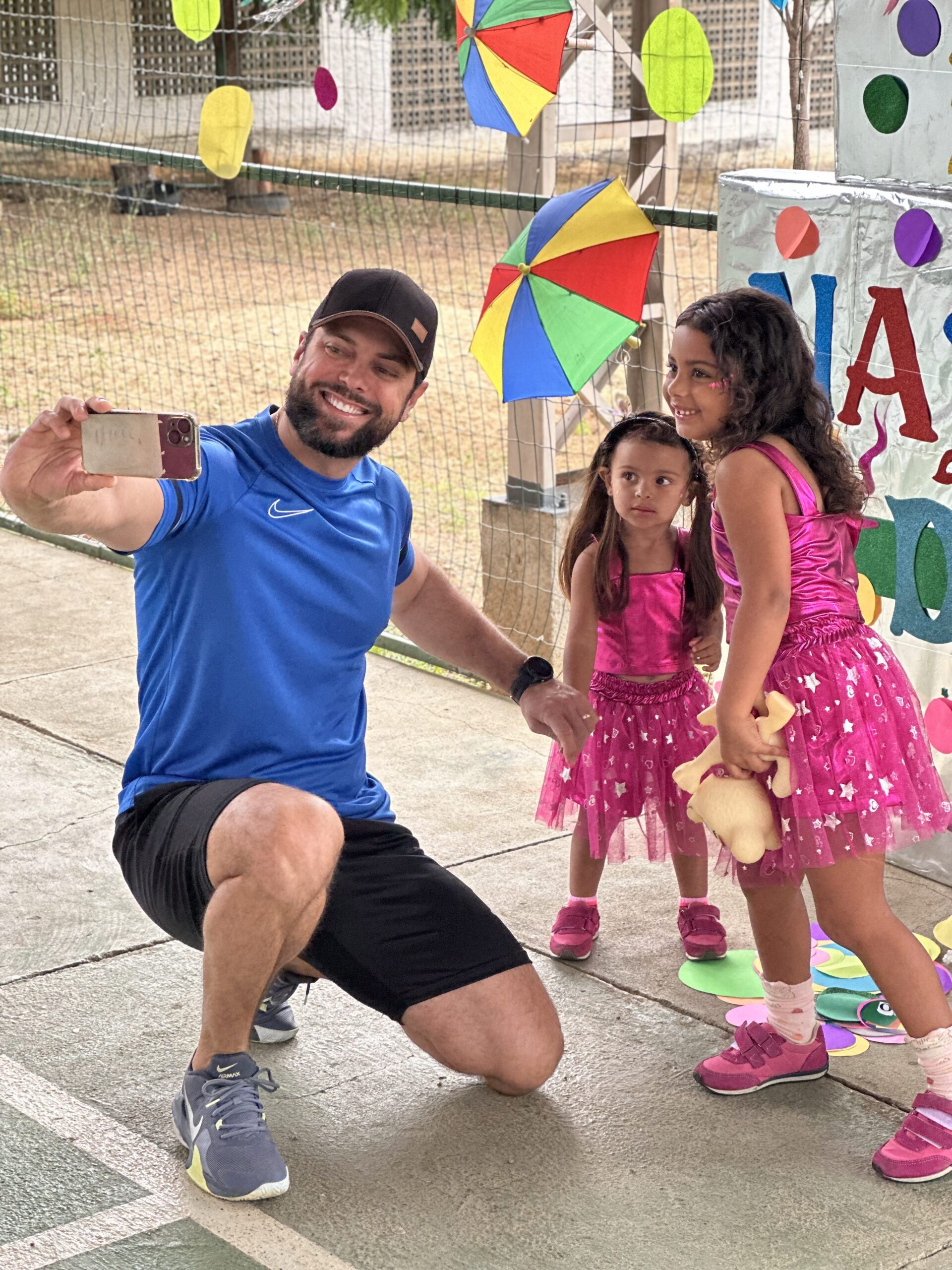 Carnaval do CFM reuniu criançada e suas famílias na folia