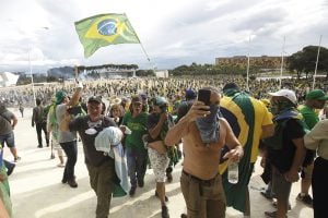 Maioria dos brasileiros é contra a anistia aos envolvidos nos ataques de 8/1 1 Maioria dos brasileiros é contra a anistia aos envolvidos nos ataques de 8/1