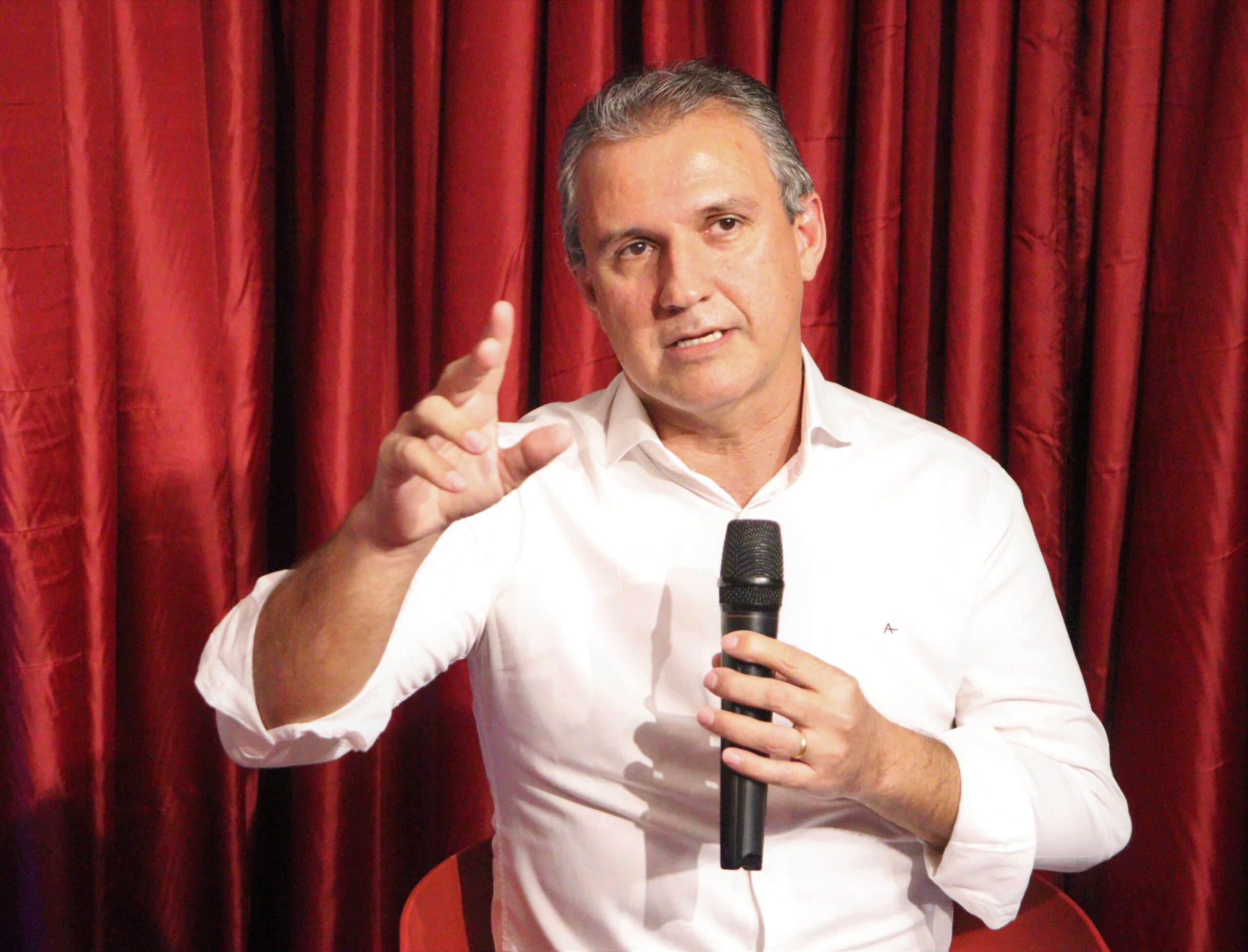 Dr. Evaldo Bezerra alcança 83% de aprovação popular