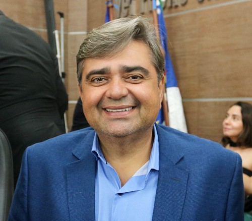 Fabiano anuncia bolsa-auxílio para pais de crianças autistas 1 Fabiano anuncia bolsa-auxílio para pais de crianças autistas - Foto: Reprodução