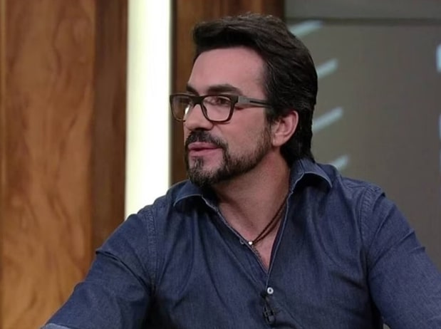 Gerente de cafeteria é demitido após confusão com padre Fábio de Melo 1 Gerente de cafeteria é demitido após confusão com padre Fábio de Melo - Imagem: Reprodução/TV Globo