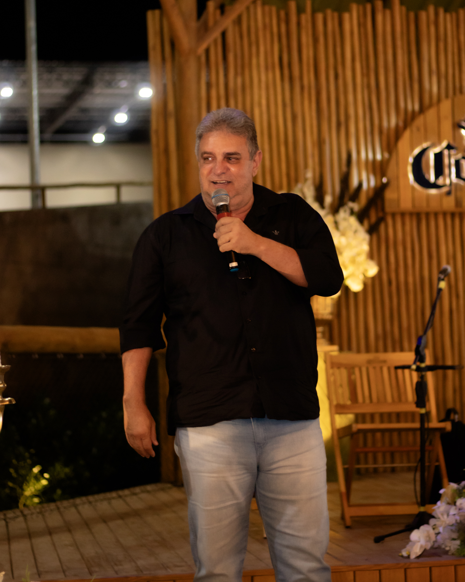 Livia Terto recebe coroa e faixa de Miss Serra Talhada 2025