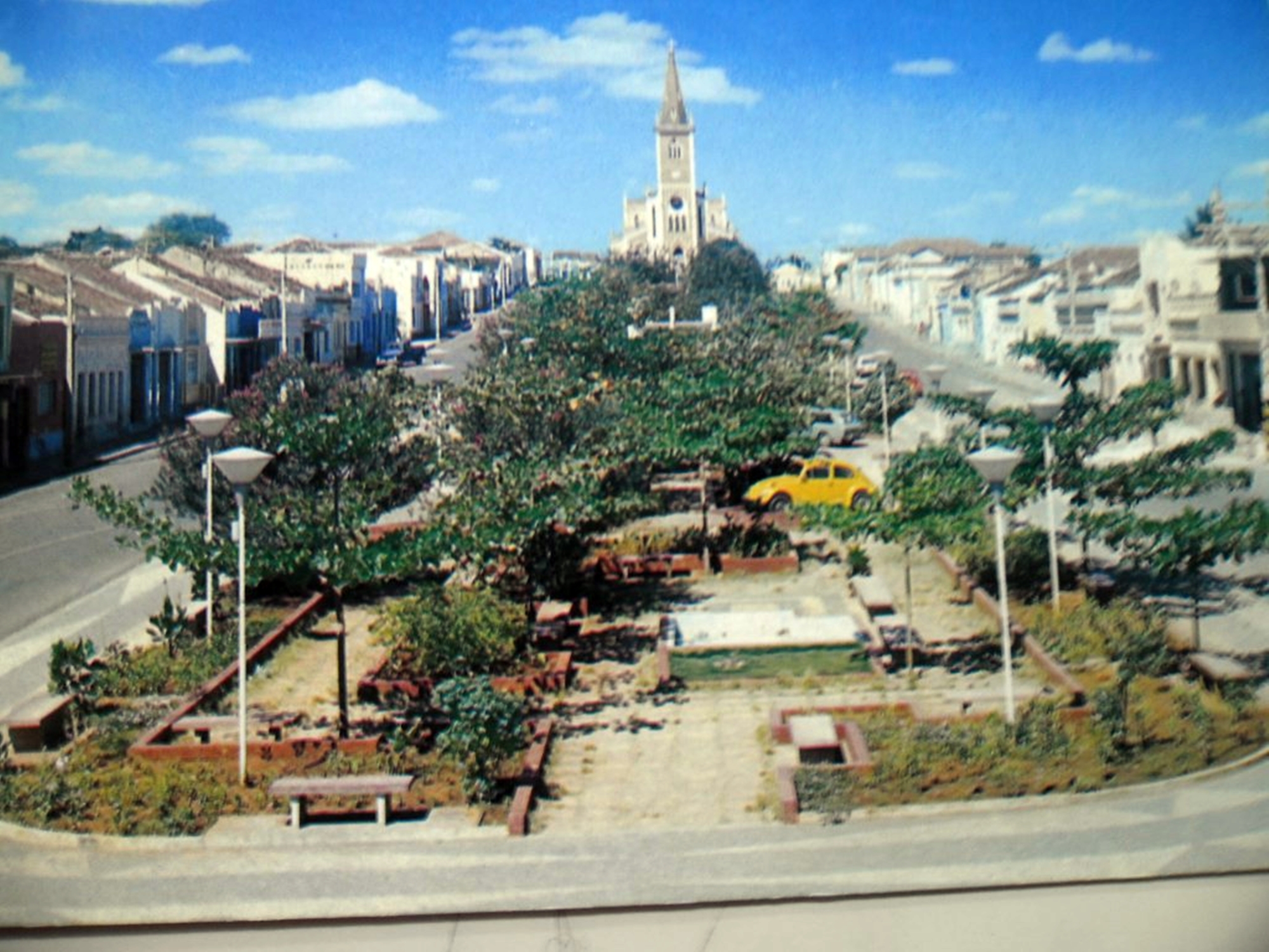 Praça Sérgio Magalhães já foi cenário de 11 homicídios em 20 dias