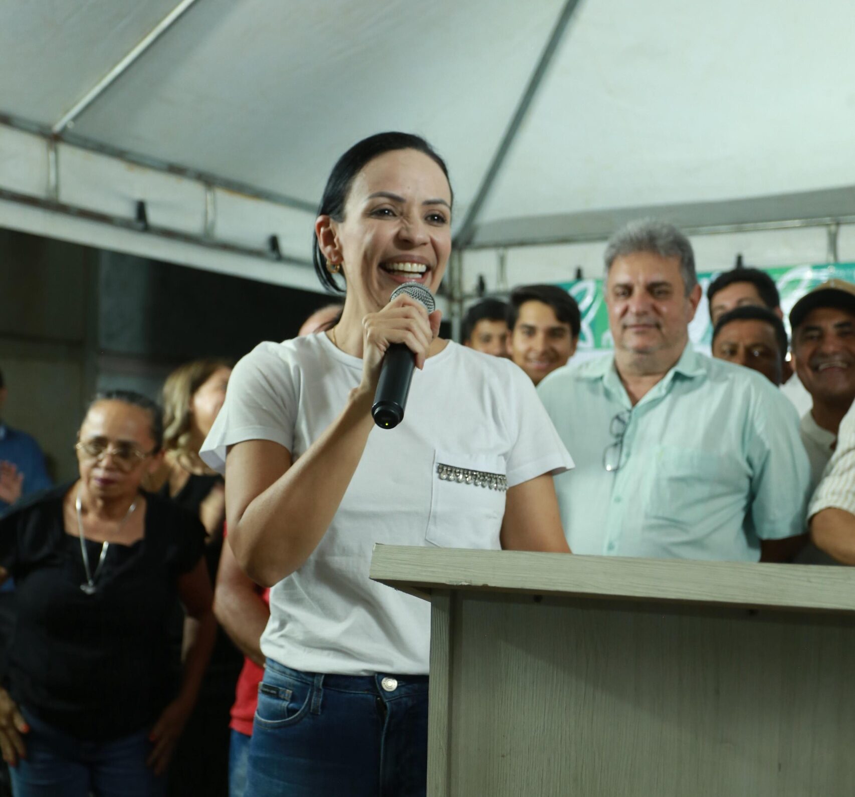 Vereador diz que Márcia viaja muito, mas sem trazer recursos 1 Fotos: Secom/Serra Talhada